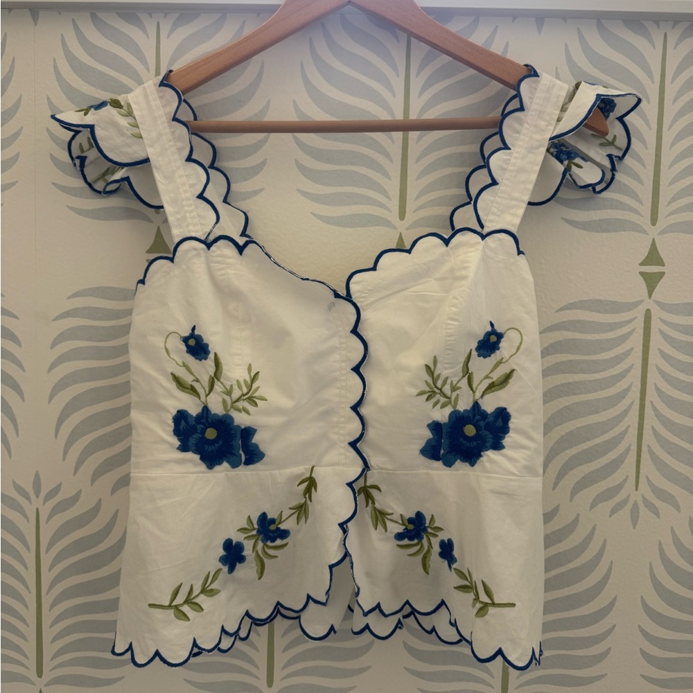 Maeve ruffle scallop top size small